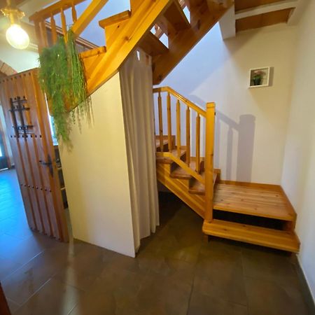 Moli Den Burch Villa Santa Eulalia de Ronsaná Екстериор снимка
